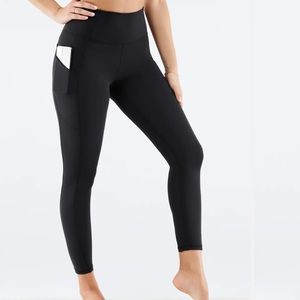 NWOT Fabletics Oasis High-Waisted Legging Size 1X!